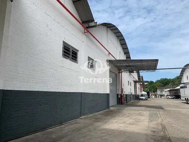 Galpão / Barracão com 1500m², para alugar, no bairro Salto do Norte em Blumenau