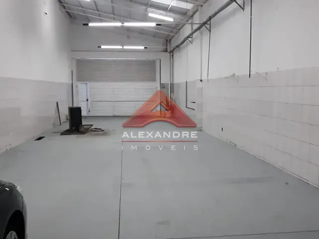 Galpão / Barracão com 300m², à venda, no bairro Jardim San Marino em São José dos Campos