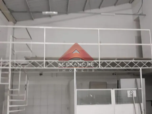 Galpão / Barracão com 300m², à venda, no bairro Jardim San Marino em São José dos Campos