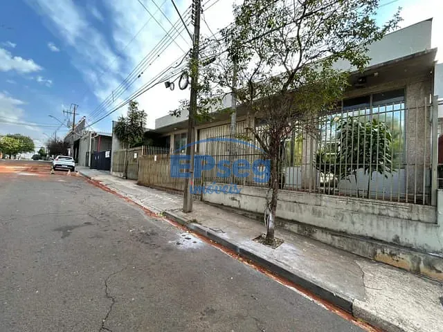 Galpão / Barracão com 950m², à venda, no bairro Jardim Agari em Londrina