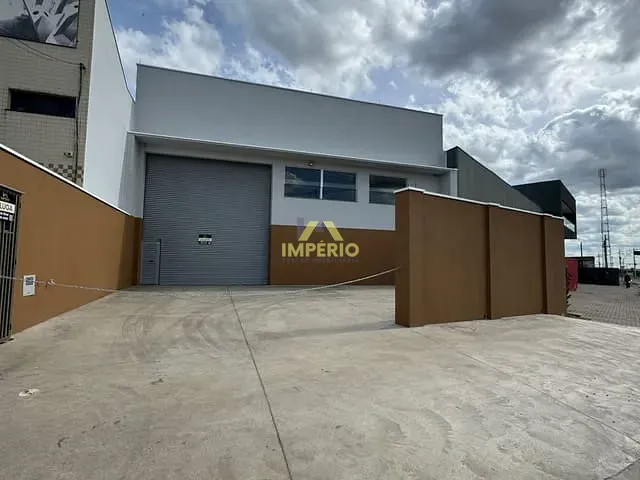 Galpão / Barracão com 600m², para alugar, no bairro Jardim Nair Maria em Salto