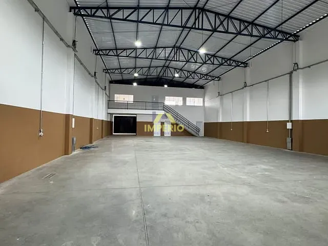 Galpão / Barracão com 600m², para alugar, no bairro Jardim Nair Maria em Salto