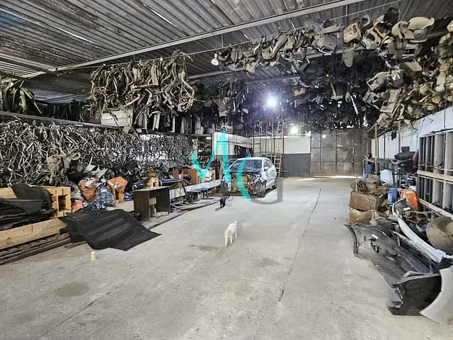 Galpão / Barracão com 550m², para alugar, no bairro Campo Grande em Rio de Janeiro