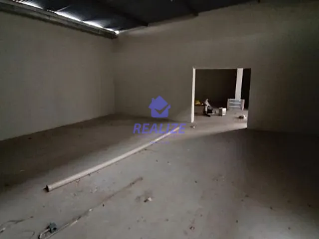 Galpão / Barracão com 650m², para alugar, no bairro Vila Santa Therezinha de Menino Jesus em Botucatu