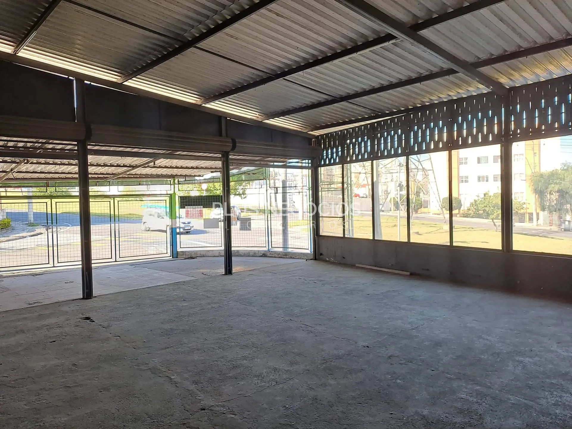 Depósito-Galpão, 180 m² - Foto 1