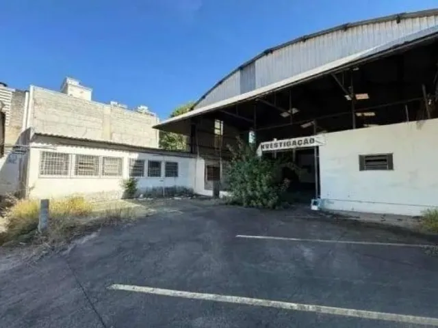 Galpão / Barracão com 1200m², para alugar, no bairro Jardim em Santo André