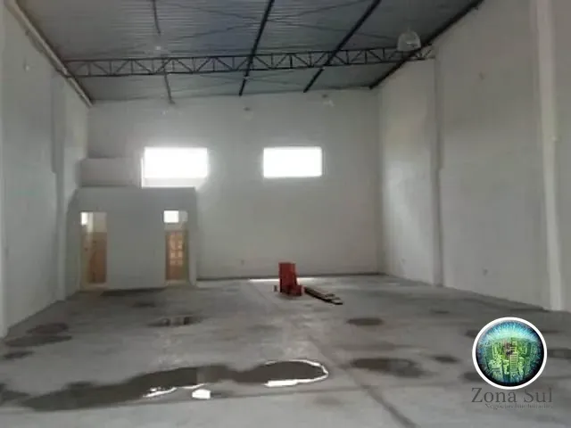 Galpão / Barracão com 200m², à venda, no bairro Jardim Paulista em Votorantim