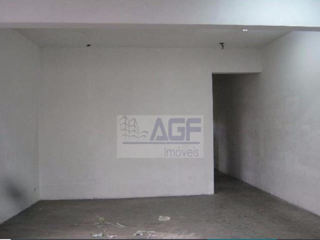 Galpão / Barracão com 300m², à venda, no bairro Serraria em Diadema