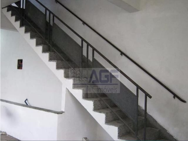 Galpão / Barracão com 300m², à venda, no bairro Serraria em Diadema