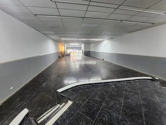 Galpão / Barracão com 868m², à venda ou para alugar, no bairro Parque das Américas em Mauá