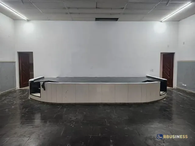 Galpão / Barracão com 868m², à venda ou para alugar, no bairro Parque das Américas em Mauá