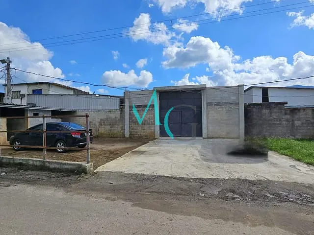 Galpão / Barracão com 1200m², para alugar, no bairro Campo Grande em Rio de Janeiro