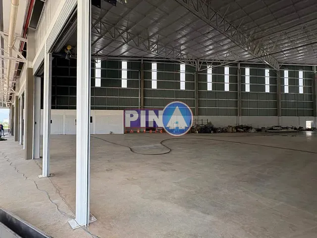 Galpão / Barracão com 5641m², para alugar, no bairro Polo Empresarial Goiás - Etapa III em Aparecida de Goiânia