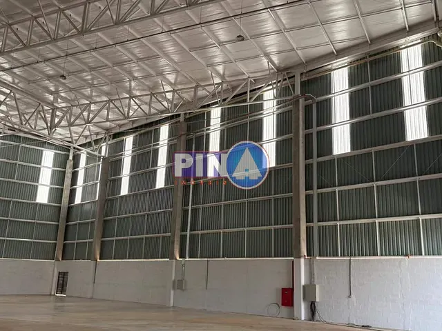 Galpão / Barracão com 5641m², para alugar, no bairro Polo Empresarial Goiás - Etapa III em Aparecida de Goiânia