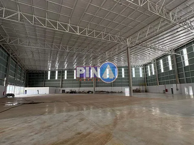 Galpão / Barracão com 5641m², para alugar, no bairro Polo Empresarial Goiás - Etapa III em Aparecida de Goiânia
