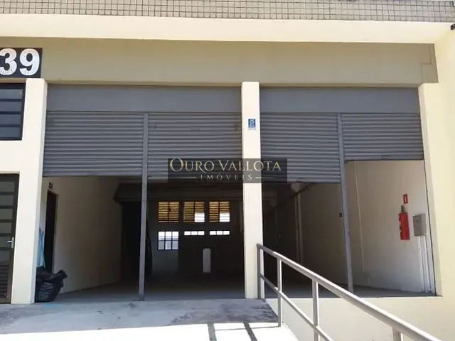 Galpão / Barracão com 575m², para alugar, no bairro Tamboré em Barueri