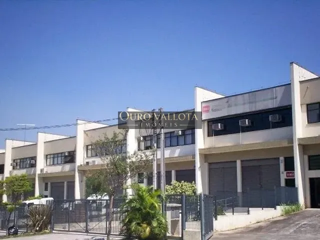 Galpão / Barracão com 575m², para alugar, no bairro Tamboré em Barueri
