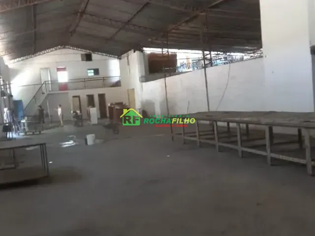 Galpão / Barracão com 1100m², para alugar, no bairro Promorar em Teresina