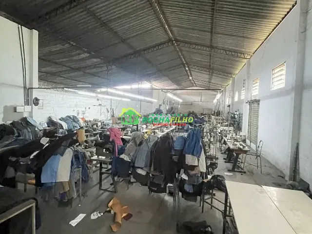 Galpão / Barracão com 1100m², para alugar, no bairro Promorar em Teresina