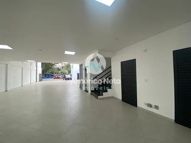 Galpão / Barracão com 1200m², para alugar, no bairro Centro em São Caetano do Sul