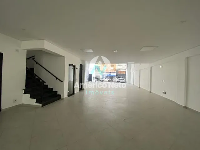 Galpão / Barracão com 1200m², para alugar, no bairro Centro em São Caetano do Sul