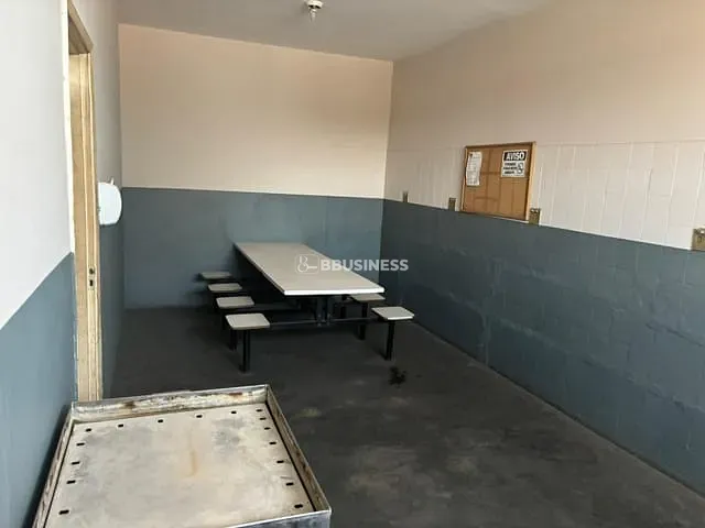 Galpão / Barracão com 800m², à venda ou para alugar, no bairro Centro em São Caetano do Sul