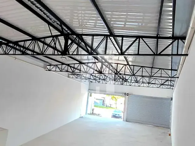 Loja com 250m², à venda ou para alugar, no bairro Vila Progresso em Jundiaí