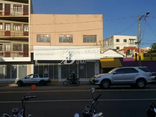 Galpão / Barracão com 327m², à venda, no bairro Centro em Uberaba