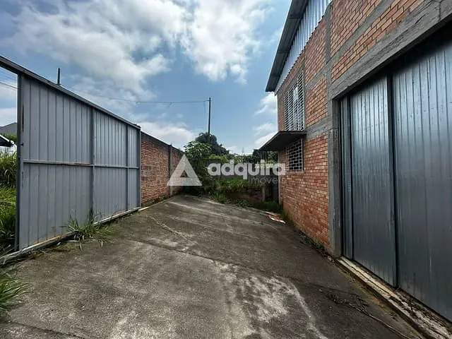 Galpão / Barracão com 495m², à venda, no bairro Nova Rússia em Ponta Grossa