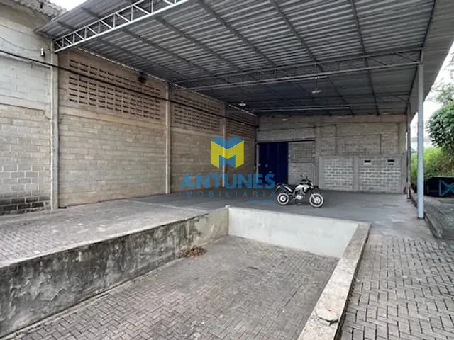 Galpão / Barracão com 648m², para alugar, no bairro Prazeres em Jaboatão dos Guararapes