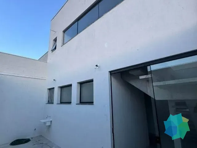 Galpão / Barracão com 250m², para alugar, no bairro Parque Imperial em Salto