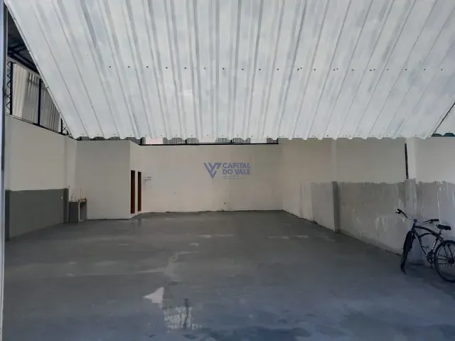 Galpão / Barracão com 170m², para alugar, no bairro Residencial União em São José dos Campos