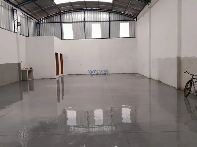 Galpão / Barracão com 170m², para alugar, no bairro Residencial União em São José dos Campos