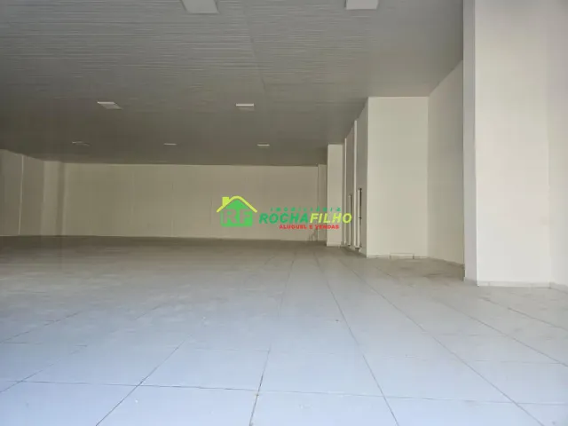 Galpão / Barracão com 542m², para alugar, no bairro Centro em Teresina