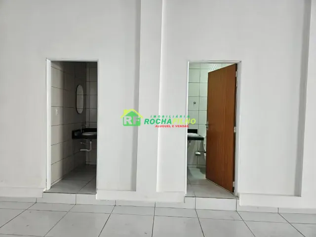 Galpão / Barracão com 542m², para alugar, no bairro Centro em Teresina
