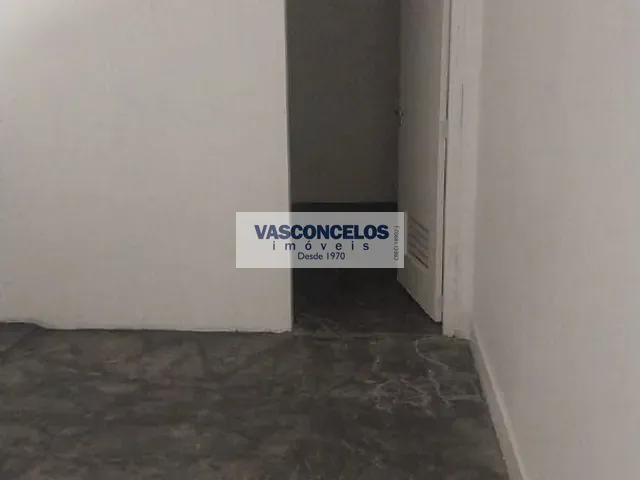 Galpão / Barracão com 300m², à venda ou para alugar, no bairro Jardim San Marino em São José dos Campos