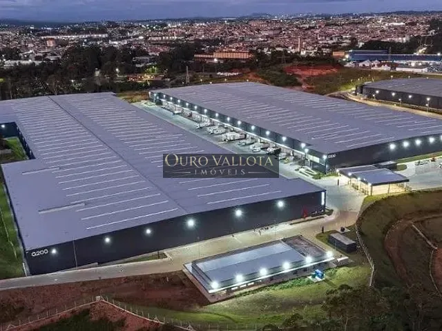 Galpão / Barracão com 6624m², para alugar, no bairro Cumbica em Guarulhos