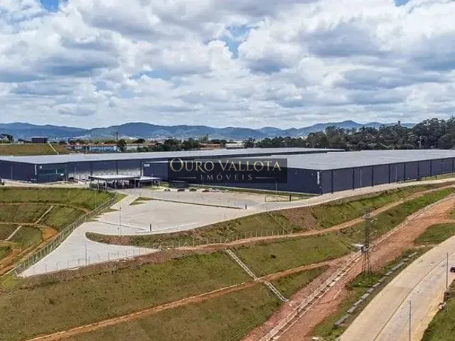 Galpão / Barracão com 6624m², para alugar, no bairro Cumbica em Guarulhos