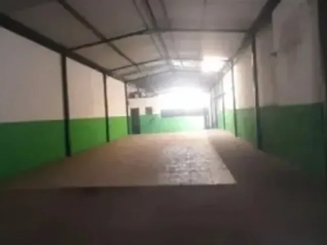 Galpão / Barracão com 300m², para alugar, no bairro Vila Metalúrgica em Santo André