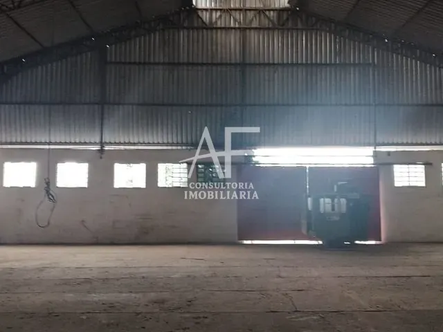 Galpão / Barracão com 1000m², para alugar, no bairro Jardim Baronesa em Taubaté