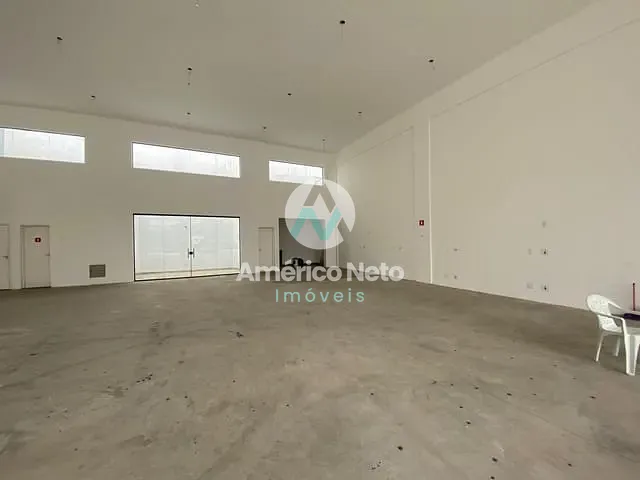Galpão / Barracão com 429m², para alugar, no bairro Santo Antônio em São Caetano do Sul