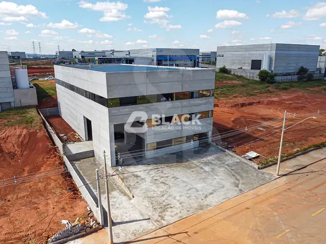 Galpão / Barracão com 1200m², à venda ou para alugar, no bairro Éden em Sorocaba