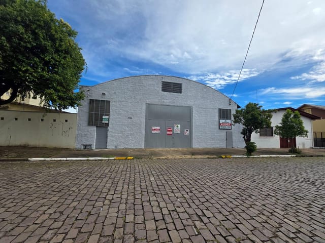 Galpão / Barracão para alugar, no bairro Santa Catarina em Caxias do Sul