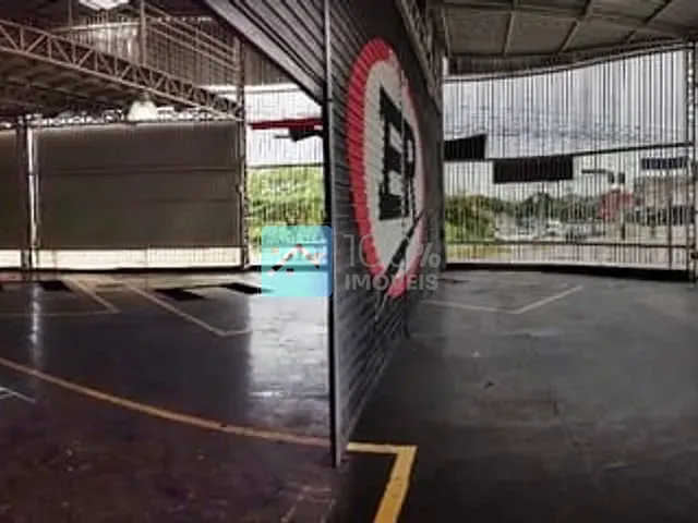 Galpão / Barracão com 315m², para alugar, no bairro Conjunto Residencial Dom Pedro I em São José dos Campos