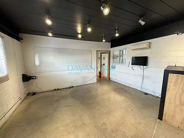 Galpão / Barracão com 1158m², para alugar, no bairro Paraíso (Polvilho) em Cajamar