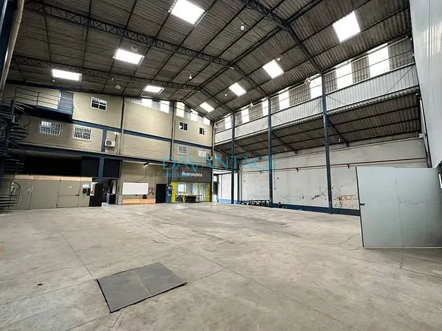 Galpão / Barracão com 1158m², para alugar, no bairro Paraíso (Polvilho) em Cajamar