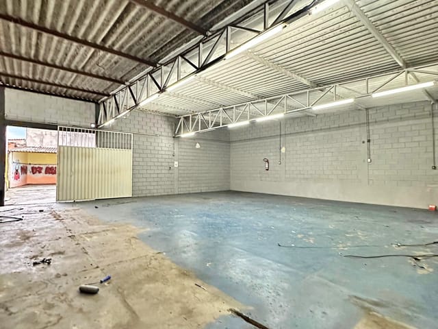 Foto do Galpão / Barracão - Galpão com 475 metros para locação, Av. Alvorada, São Benedito, Santa Luzia, MG | Deltalar Imóveis