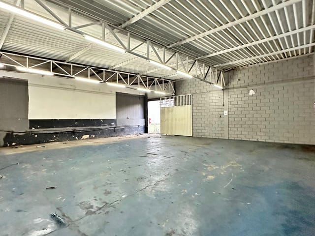 Foto do Galpão / Barracão - Galpão com 475 metros para locação, Av. Alvorada, São Benedito, Santa Luzia, MG | Deltalar Imóveis