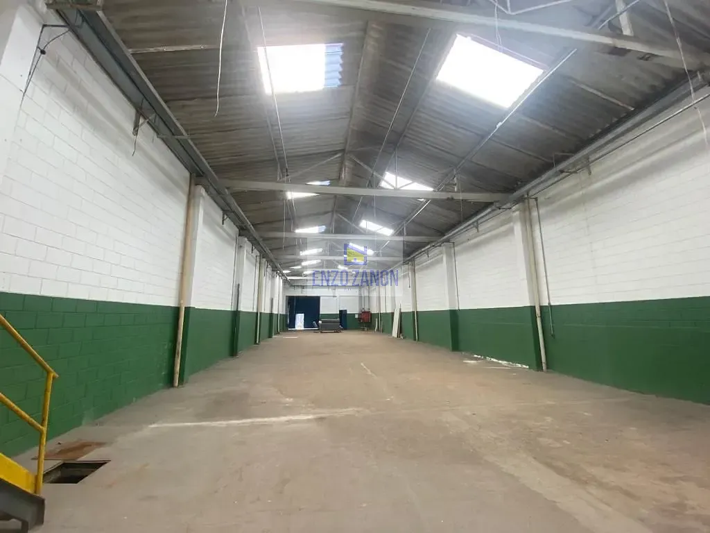 Depósito-Galpão, 780 m² - Foto 1
