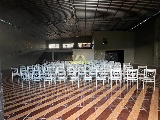 Galpão / Barracão com 530m², à venda, no bairro Jardim Itaguaçu em Salto